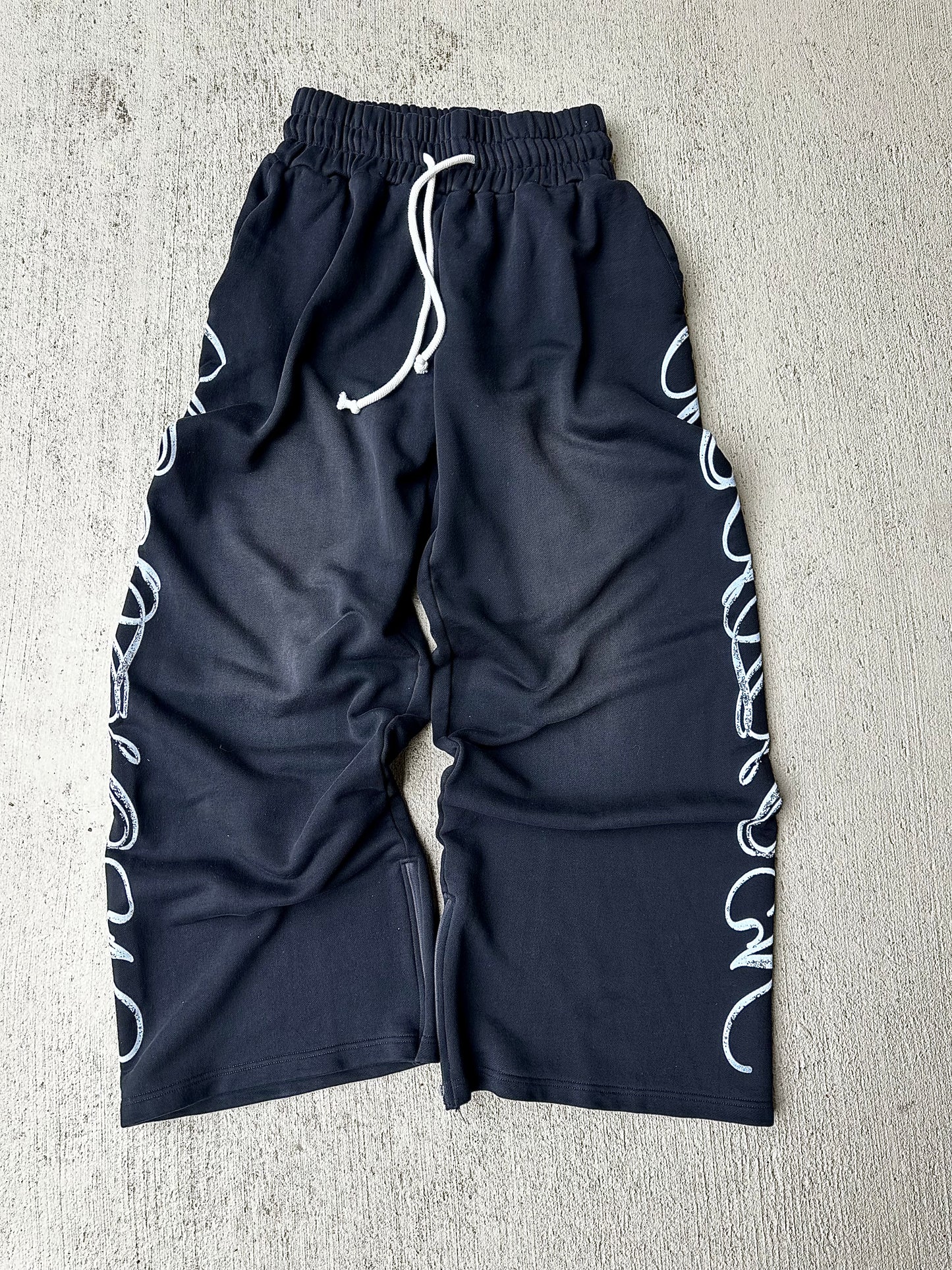 LOSTSON SMOKE SWEATPANTS